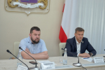 Сергей Олефиренко поручил усилить контроль за безопасностью детей и уборкой детских площадок